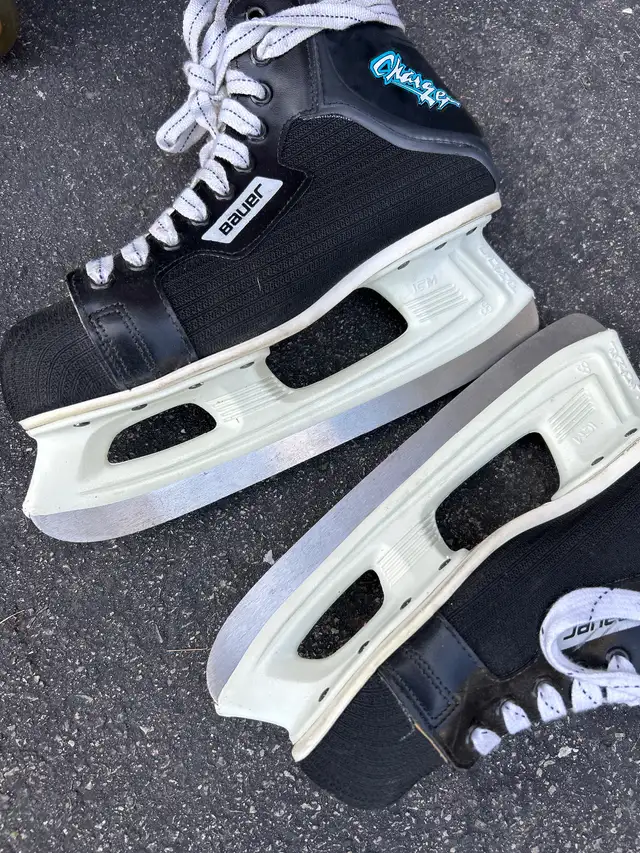 Men ice skates in Skates & Blades in Markham / York Region - Image 4