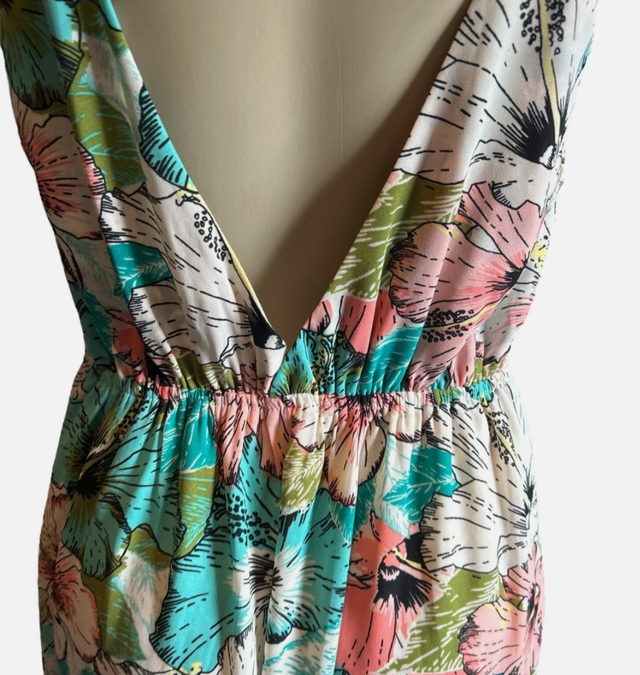 H&M Size 4 Floral V-neck maxi dress, lined in Women's - Dresses & Skirts in Kitchener / Waterloo - Image 4