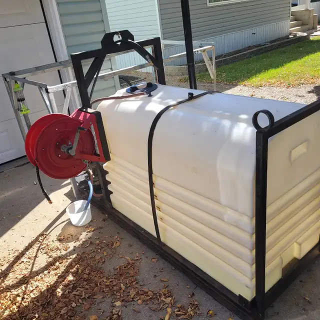 Hotsy pressure washer, skid mounted. in Other Business & Industrial in Regina - Image 3