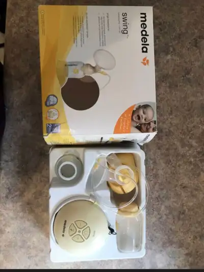 EUC. I am including lots of extra accessories / parts (flanges, bottles, membranes, connector hoses,...