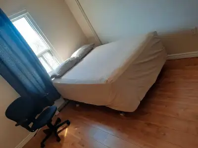 Room in a 2 bedroom shared apartment.