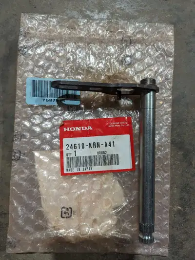 CRF 250 Gearshift Shaft, View more