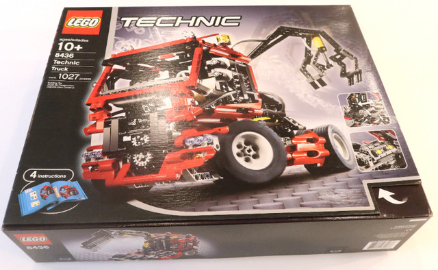 Lego 8436 - Truck – Technic  - neuf/new in Toys & Games in Gatineau