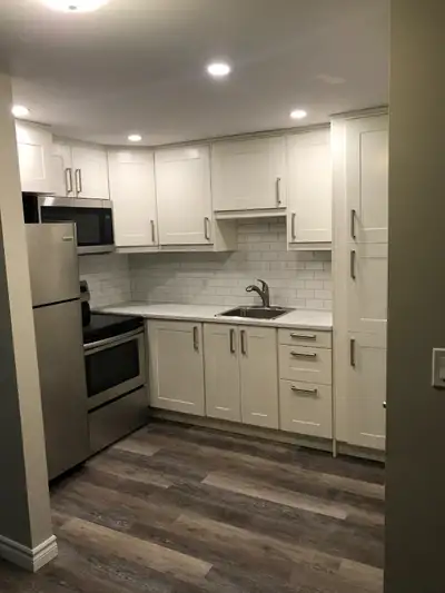 Welcome home! FOR RENT: 2 Bedroom 1 Bathroom lower unit of legal duplex bungalow. Generous backyard...