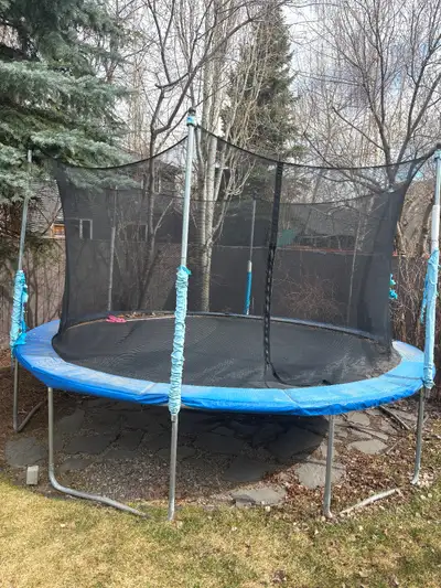 Free Trampoline, View more