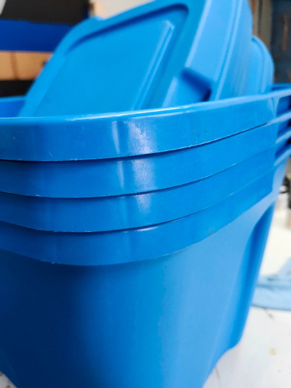 BOITE Tuff Store by Accent - Bac de Rangement 74 Litres Bleu dans Rangement et organisation  à Laval/Rive Nord - Image 3