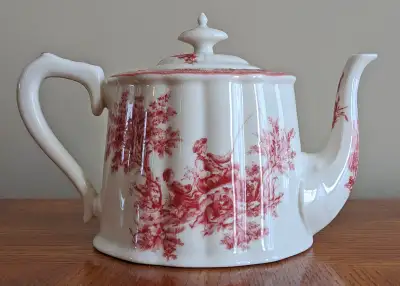 Vintage Oriental Teapot 5.75” tall Made in China Excellent Condition Never Used - Was Display Only K...