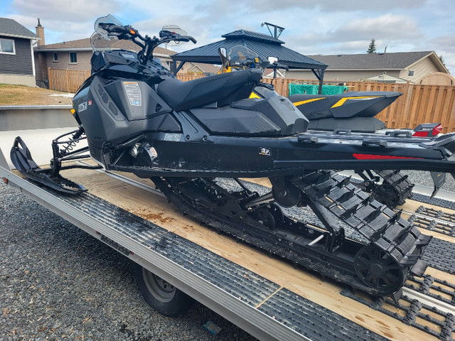 Year End Deal. Sell or Trade in Snowmobiles in Sudbury - Image 4