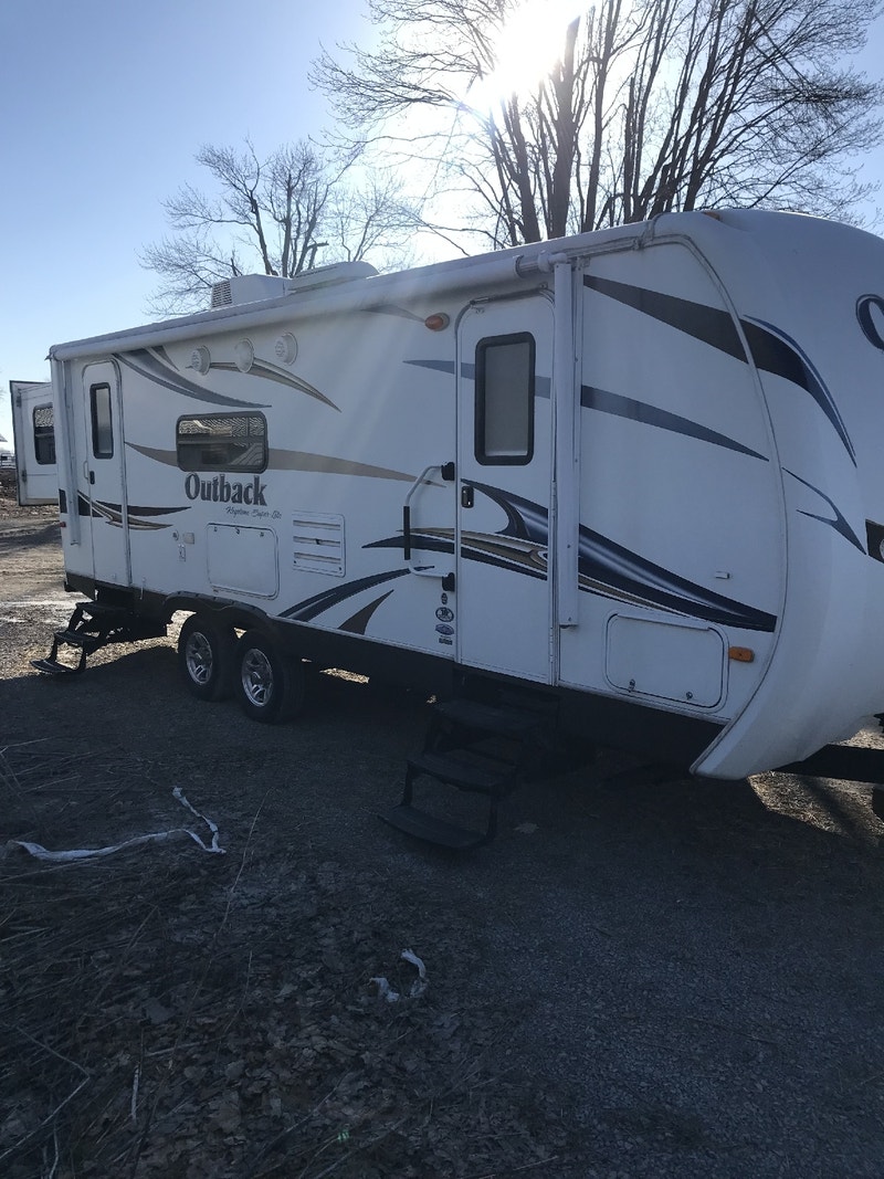 2011 Outback Trailer/Camper Travel Trailers & Campers Ottawa Kijiji