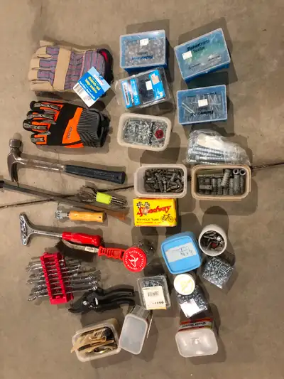 Miscellaneous garage stuff, View more
