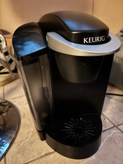 Work like new come with some Tim Hortons coffee you test it before you buy