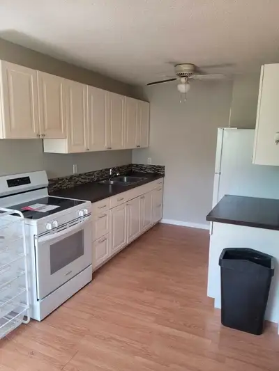 Dalhousie 3-bedroom + basement townhouse