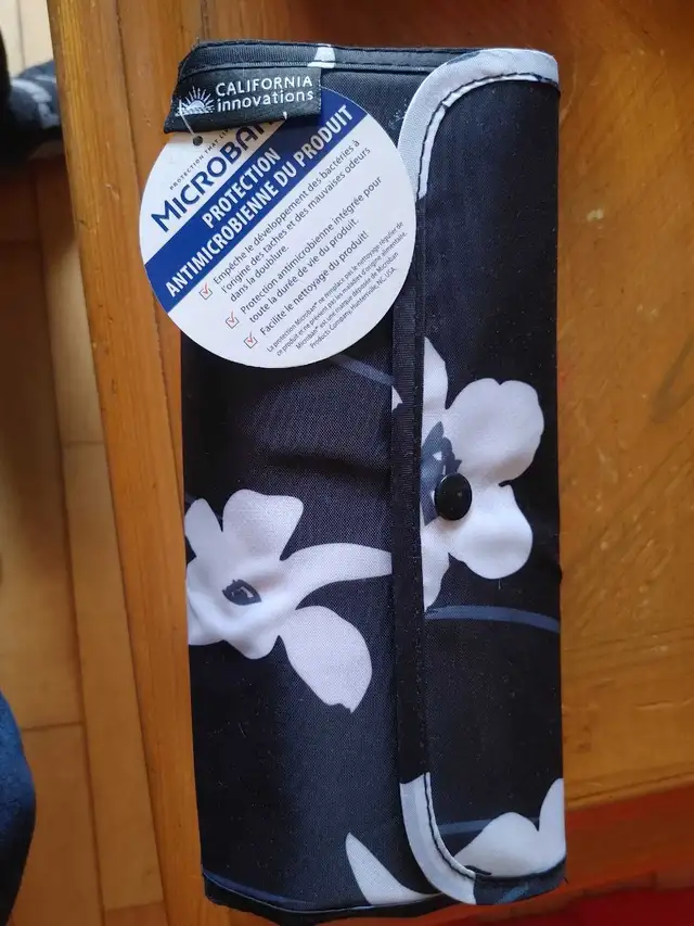 Large decorative reusable bag bn w tags in Other in Hamilton - Image 2