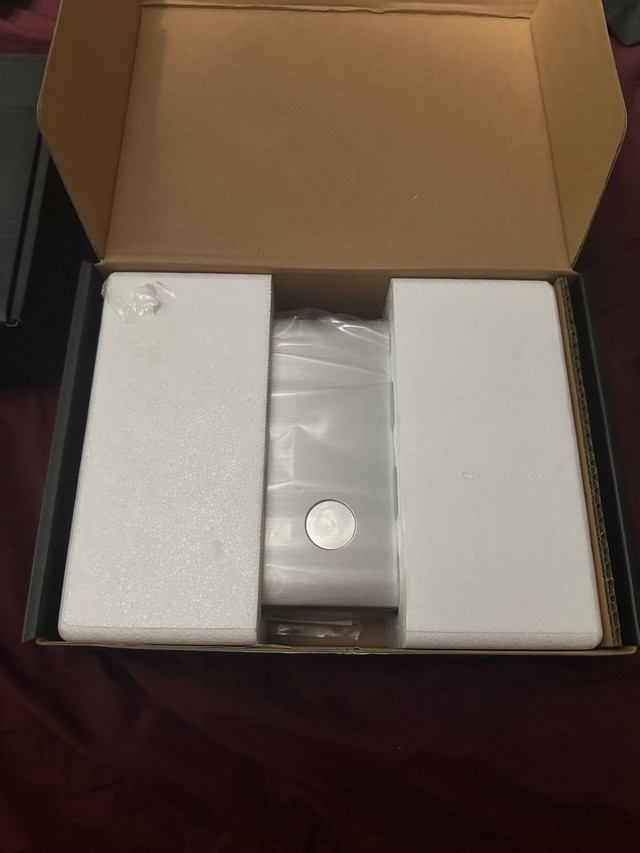 JL Audio 600/4 Amplifier in Audio & GPS in Grand Bend - Image 2