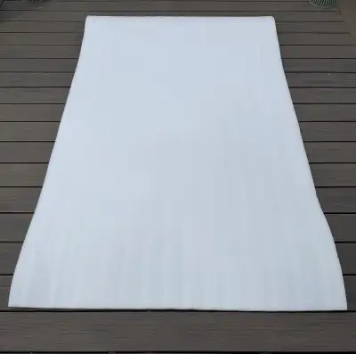 Rouleau de mousse de  polyéthylène blanche, 1/2’’, View more