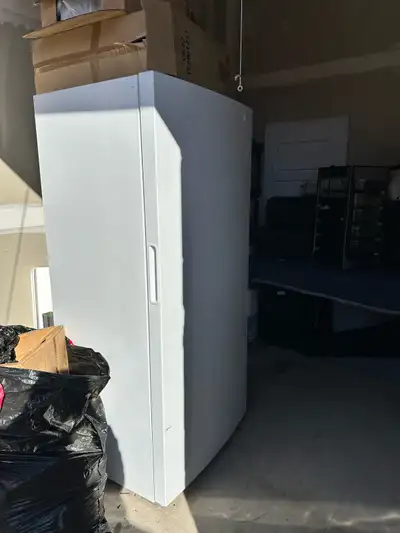 Stand Up Freezer, View more