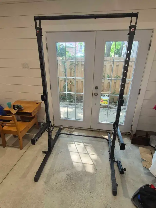 Squat Rack (Power Rack)