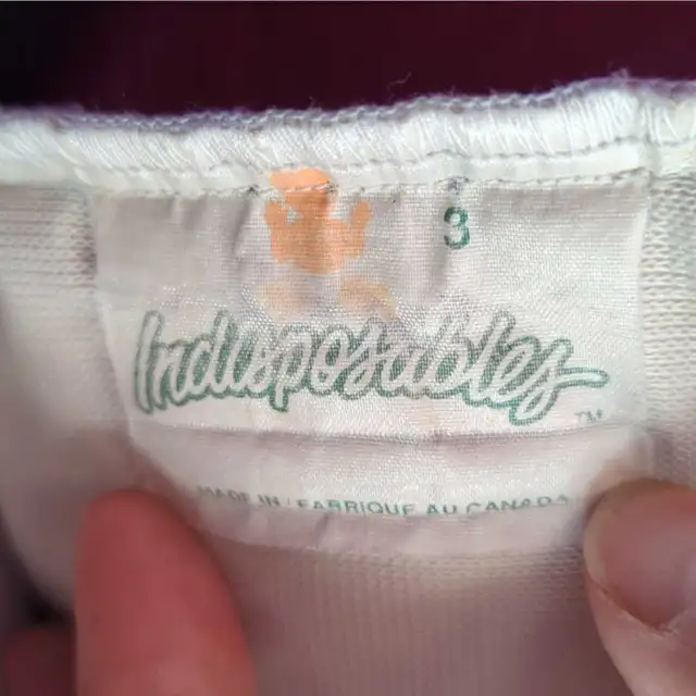 Waterproof Play Mat  in Bedding in Oakville / Halton Region - Image 9