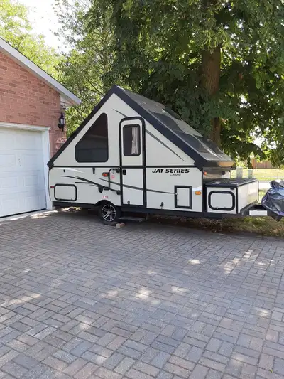 Fiberglass A Frame AC/Furnace Refrigerator/Stove/BBQ Toilet/ Shower Attached Screen Room Hot/Cold wa...