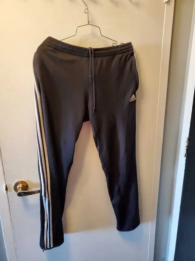 Men's  Adidas Sweatpants  in Men's in Mississauga / Peel Region - Image 2