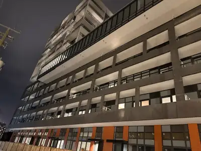 1+1 apartment, 1 bed and den, spacious, downtown core, 2350/mo