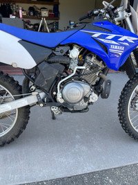 2018 Yamaha TTR 125 4 - stroke dirt bike 