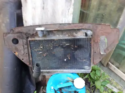 Have for Sale -- For MGB,S-- RADIATORS . Multiple radiators from MGB,s . Some have all brackets . Ta...