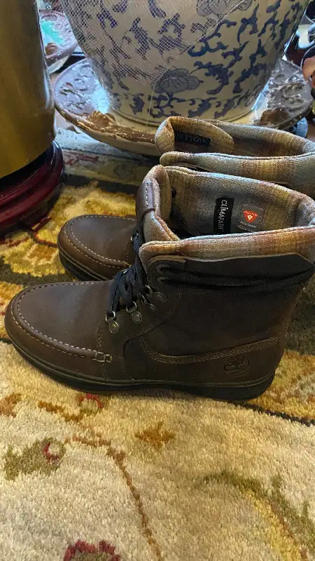 Timberland Boots in Men's Shoes in City of Toronto - Image 5