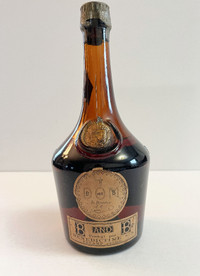 1950's DOM B AND B FULL (Bénédictine and Brandy) QUART BOTTLE