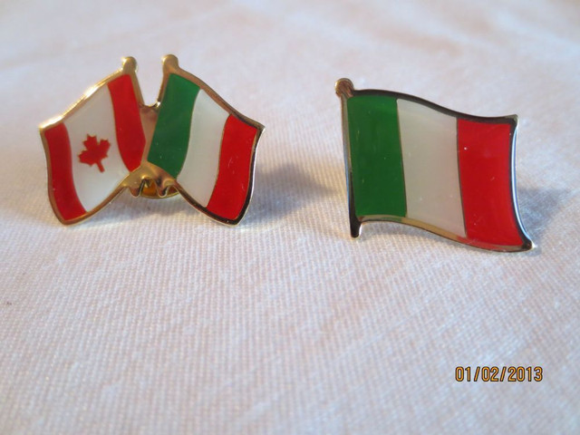 Italy Flag in Other in Oakville / Halton Region - Image 2