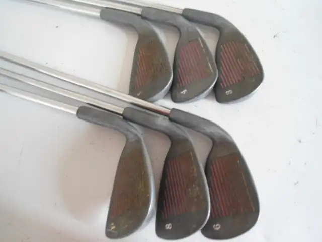 SET OF LADIES FAZER RIGHT HANDED GOLF CLUBS WITH GOLF BAG in Golf in Sudbury - Image 7