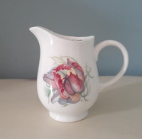 Vintage Susie Cooper parrot tulip fern mini creamer milk jug