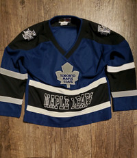 Kids Toronto Maple Leafs Jersey 
Size 4
$45