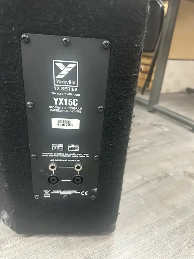 POWERED MIXER AND SPEAKERS/MONITORS in Speakers in Mississauga / Peel Region - Image 7