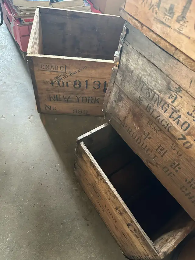 Wooden boxes546596694021918723