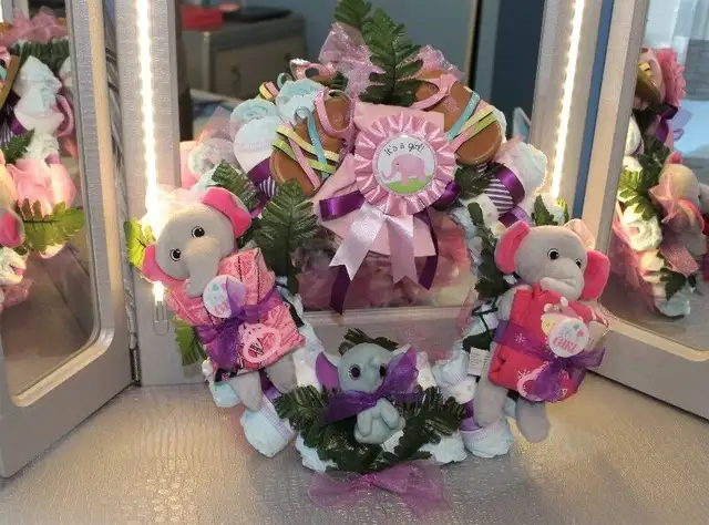 MY DIAPER CAKE CREATIONS in Bathing & Changing in Guelph - Image 3