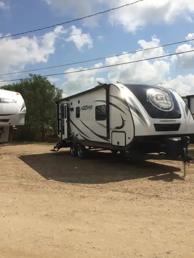 I-Go Pro RV camper. 23.5 foot cabin length. Excellent condition. Like new. One owner. Large slide ou...
