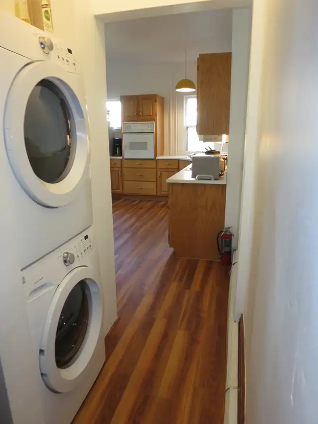 Room near Dalhousie for Rent in Room Rentals & Roommates in City of Halifax - Image 6