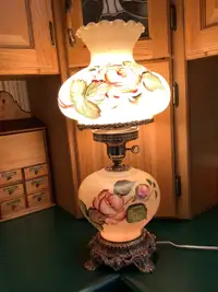 Vtg L&L WMC Hd Ptd Hurricane Tri-Light Porcelain Lamp Brass Base