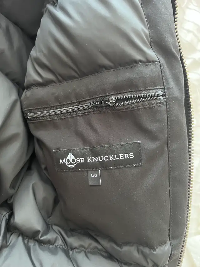 Moose Knuckles Bomber Jacket in Kids & Youth in Ottawa - Image 6