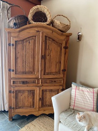 ARMOIRE SOLID WOOD!