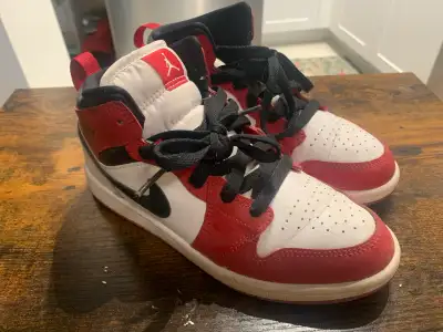 Jordan 1, View more