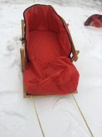 JAB wooden baby ski snow sled (traîneau pour petit) with cushion