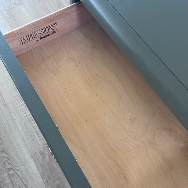 Refinished Thomasville Nightstands  in Dressers & Wardrobes in Calgary - Image 3