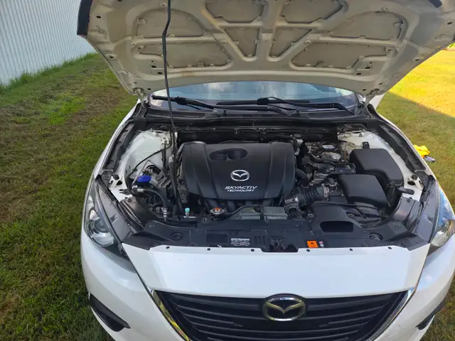 2015 Mazda 3 - GS SKY561553025113139204