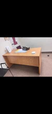 Desk for sell