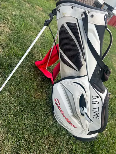 TAYLORMADE CARRY/STAND BAG, View more