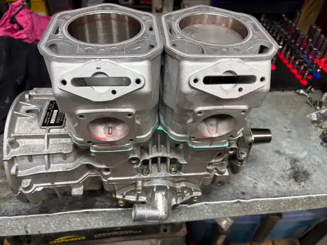 Skidoo Engines /parts /service. in Snowmobiles Parts, Trailers & Accessories in Oakville / Halton Region - Image 9