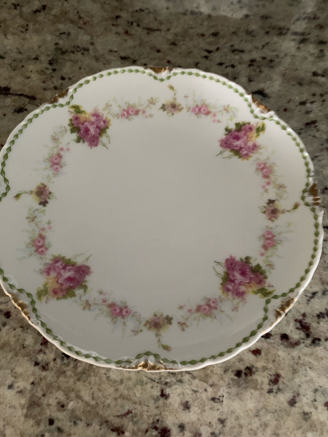 Antique Rosenthal China Versailles Bavaria Cake Stand in Arts & Collectibles in City of Toronto - Image 3