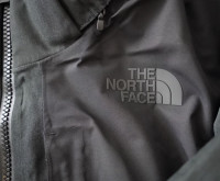 Neuf!! Manteau Northface Grandeur XL pour homme!